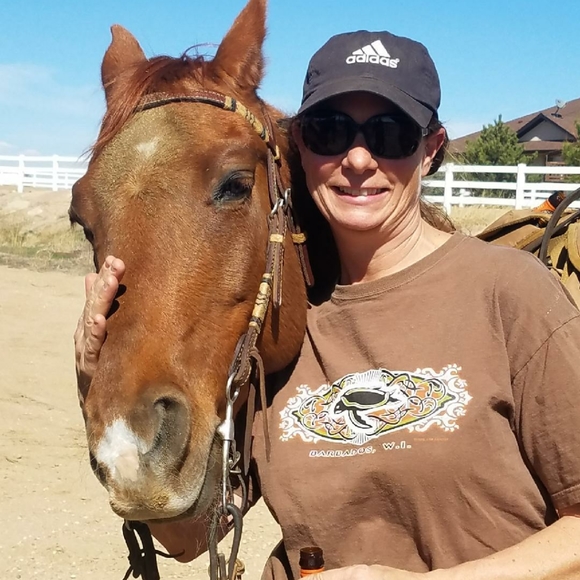 Meet your Posher, Tracy - Picture 3 of 5